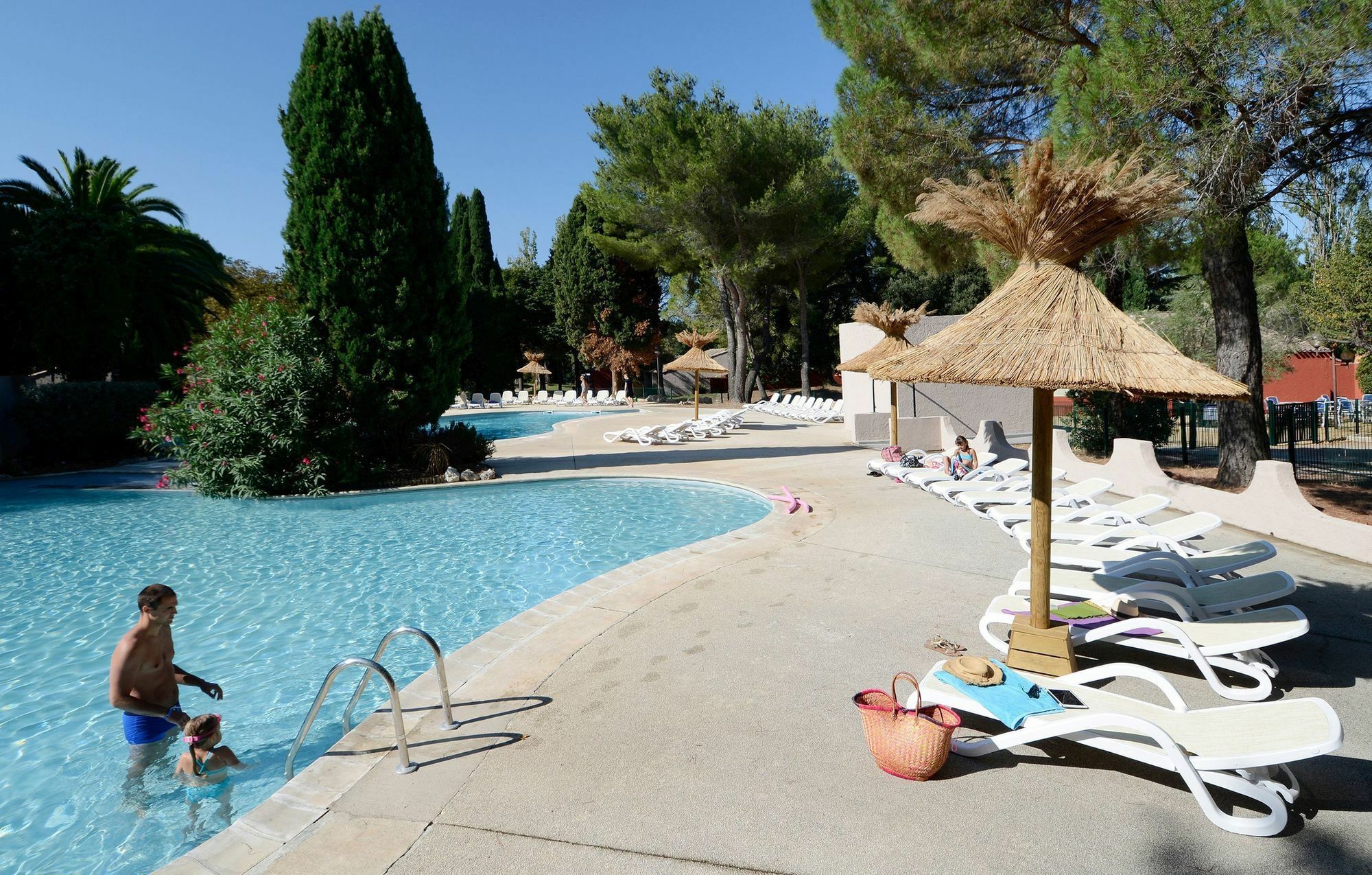Residence Odalys Le Village Camarguais Les Gardians Арль Экстерьер фото